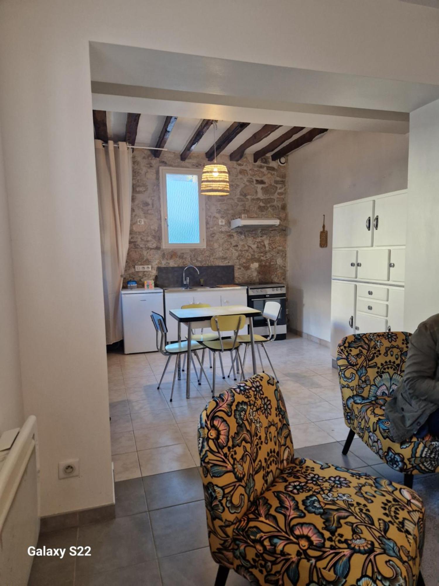 Duplex En Centre Ville Villers-Cotterêts Exteriör bild