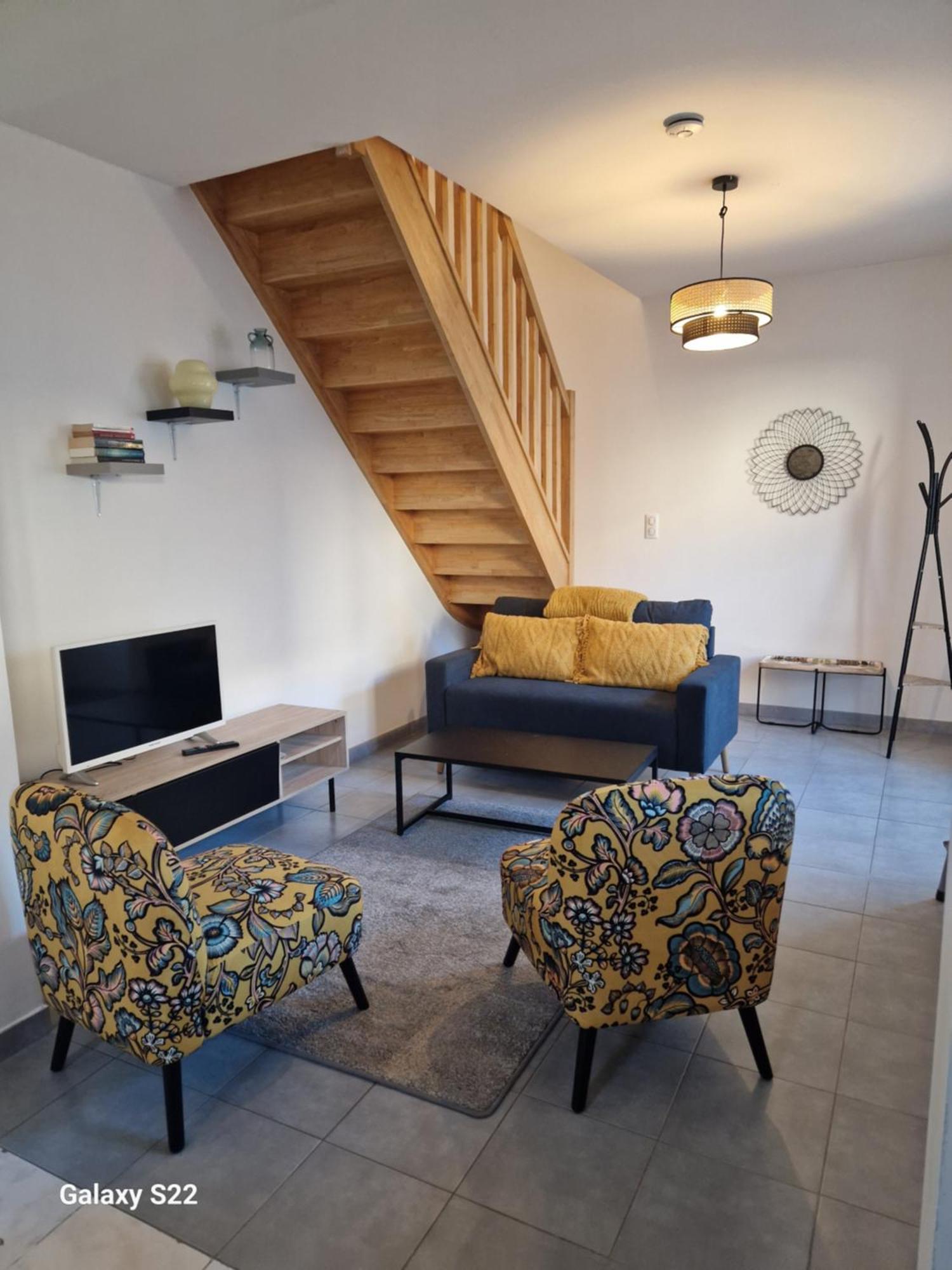 Duplex En Centre Ville Villers-Cotterêts Exteriör bild