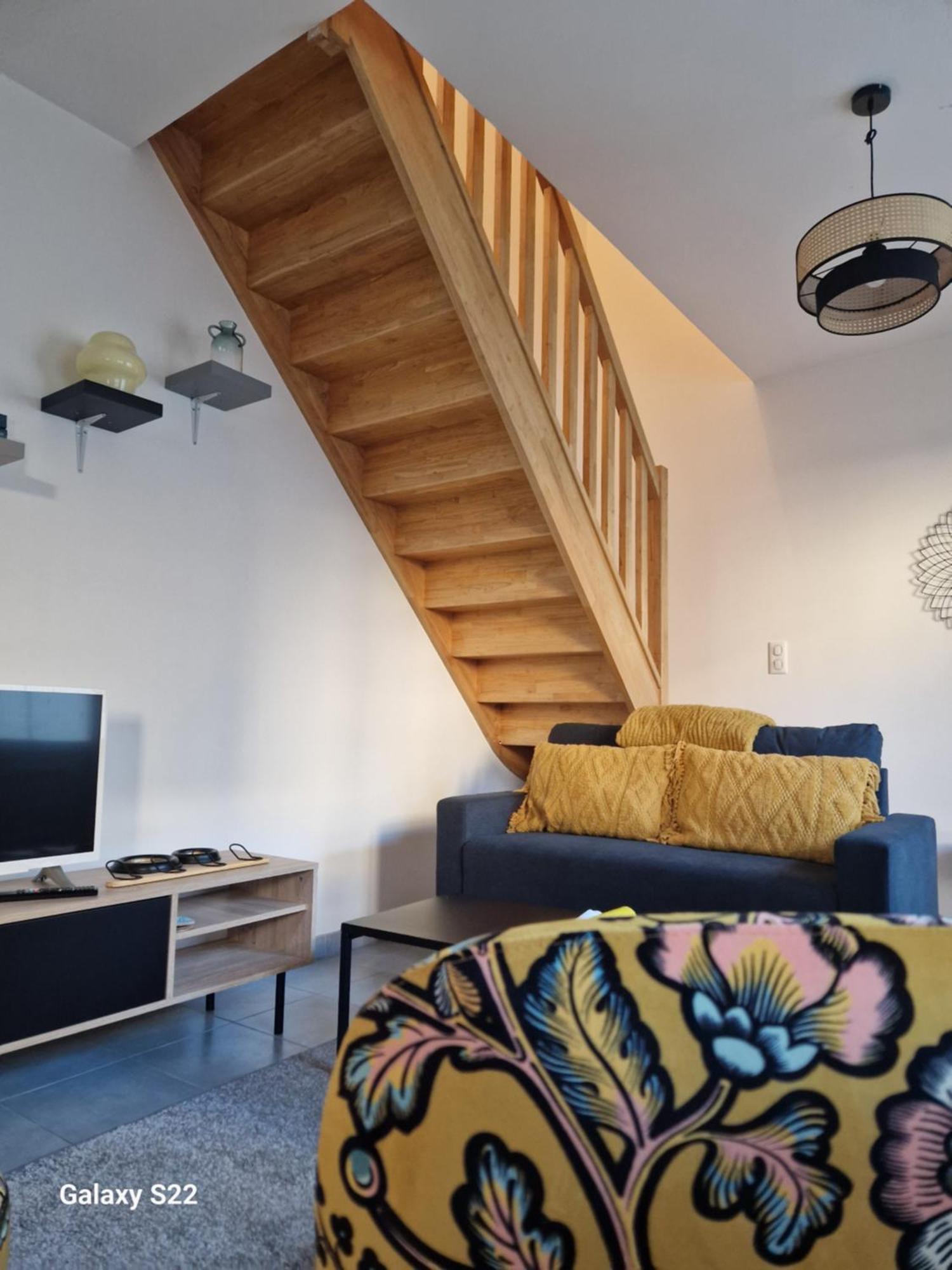Duplex En Centre Ville Villers-Cotterêts Exteriör bild